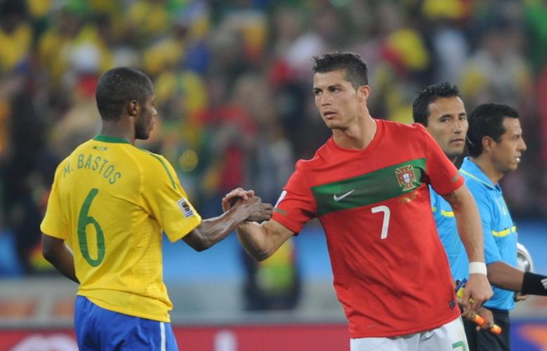 巴西vs葡萄牙交战